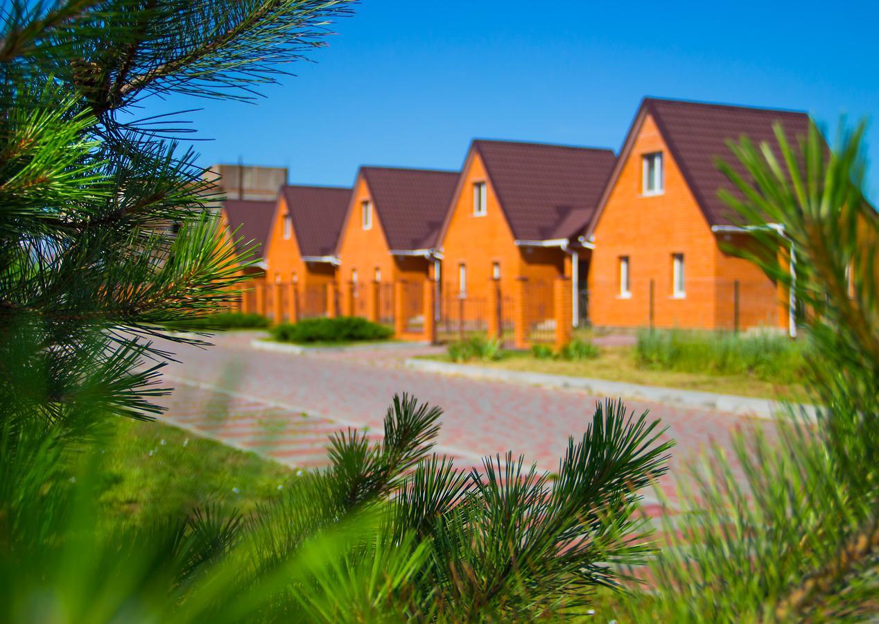 Hotel Promenad زاتوكا المظهر الخارجي الصورة