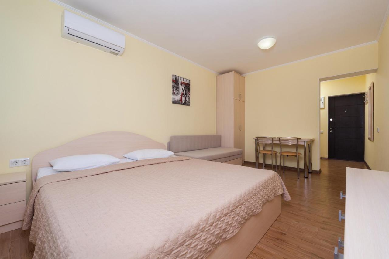 Hotel Promenad زاتوكا المظهر الخارجي الصورة